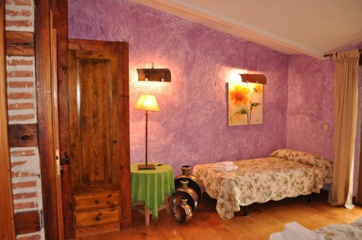 Hospedium Hacienda Las Cavas Ольмедо Экстерьер фото